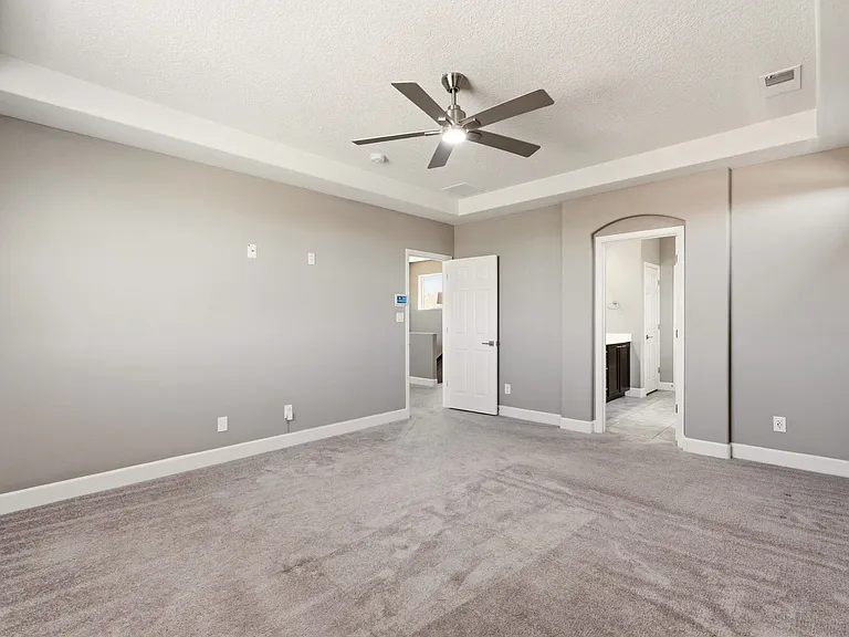 1504 Challedon Dr SE — Photo 31