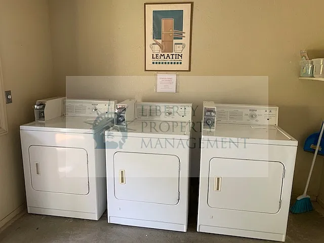 1329 W Lodi Ave #2 — Photo 11