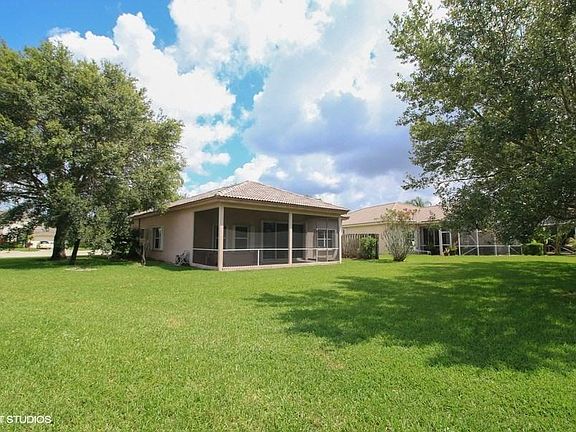 4th image of 3597 Old Lighthouse Cir