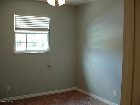 4th image of 2319 Eudine Dr