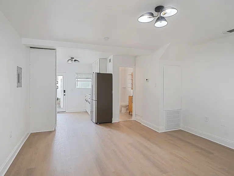 3324 S Saratoga St #101 — Photo 20