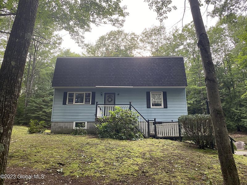 4th image of 108 Pine Lane