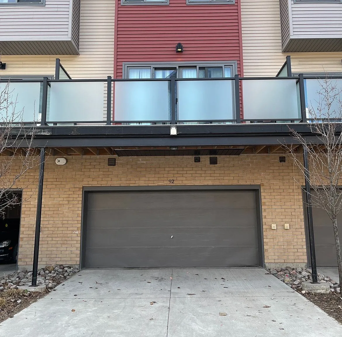 3 bed, $2,600 — Photo 2