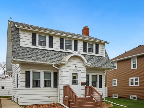 1317 S 2nd St, Aberdeen City, SD 57401