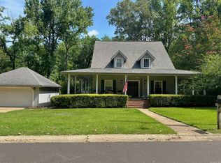 303 Marie Dr, Warren, AR 71671
