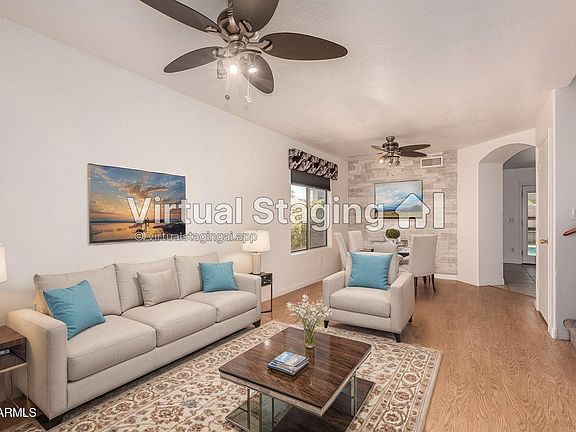 4th image of 16085 W MORELAND Street