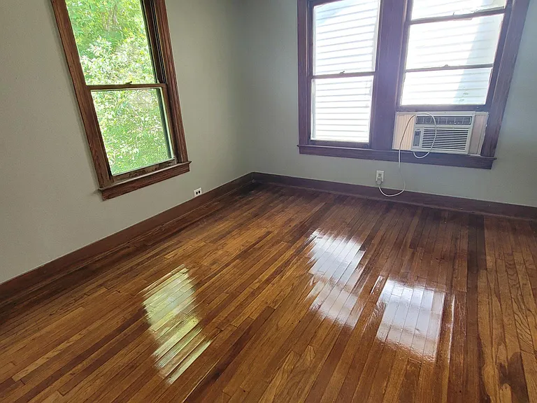 1705 Filhiol Ave — Photo 2