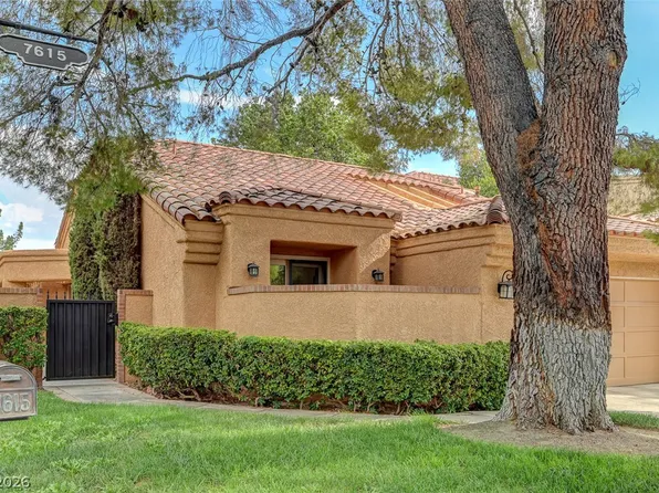 7615 Spanish Bay Dr, Spring Valley, NV 89113