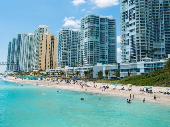 250 180th Dr APT 155, Sunny Isles Beach, FL 33160