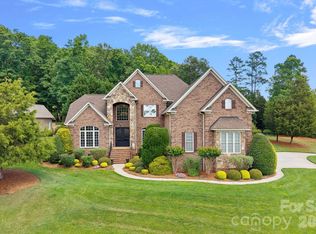 104 Timberside Dr, Davidson, NC 28036