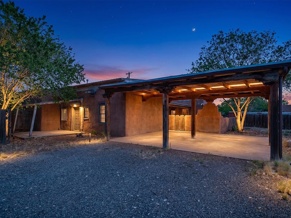 1st image of 3086 Agua Fria St