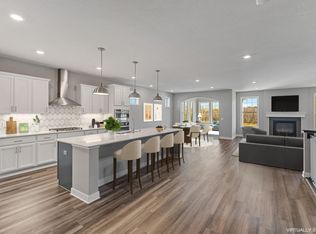 11405 Kings Ct N, Lake Elmo, MN 55042