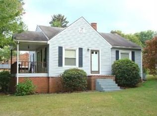 903 Fermer Rd, Asheboro, NC 27203