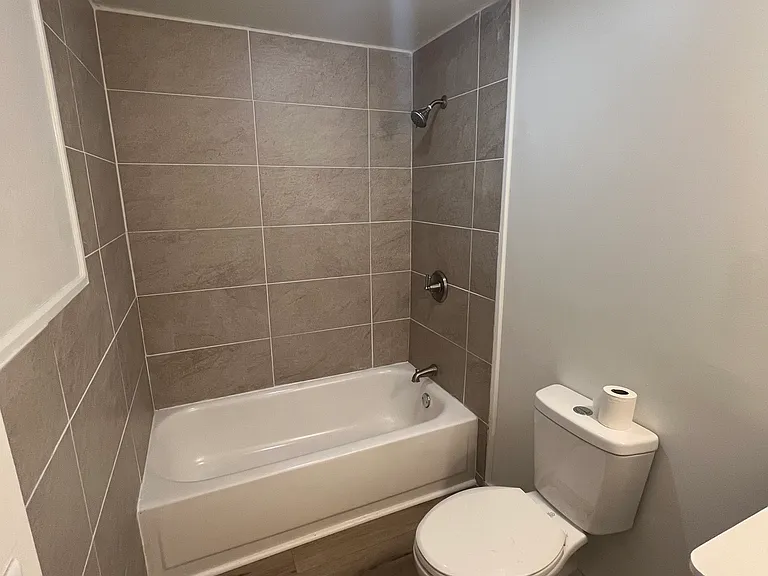 148 Willis Rd — Photo 18