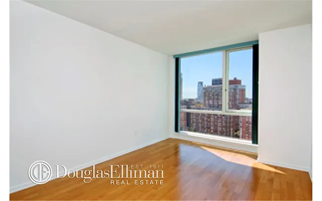 Rented by Douglas Elliman | media 29