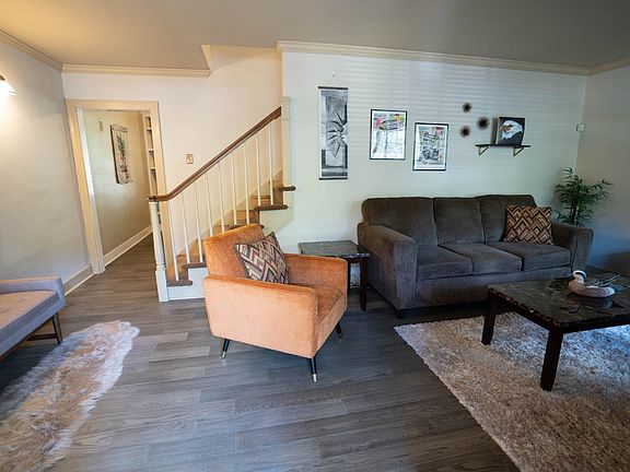 3rd image of 3333 Carol Dr Unit 3333