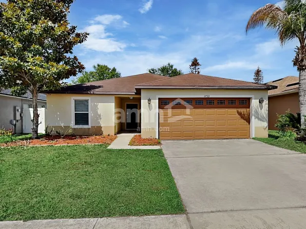 1733 Strathmore Cir, Mount Dora, FL 32757