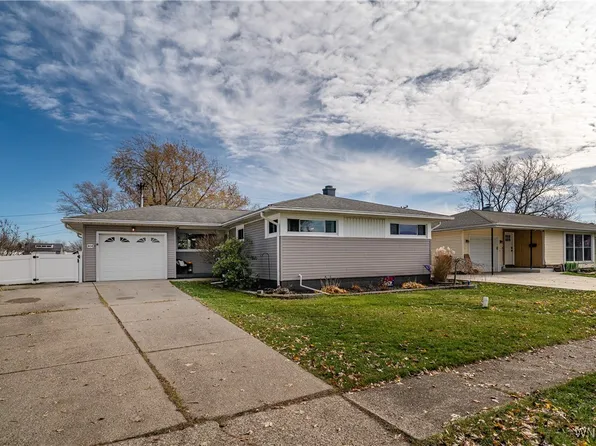 404 Woodgate Rd, Tonawanda, NY 14150