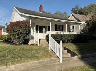 209 S Main St, Fort Branch, IN 47648