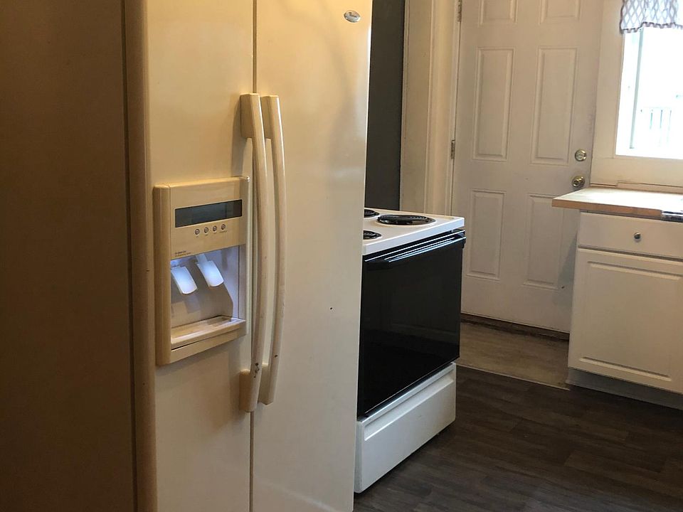 1st image of 4909 E 300 S