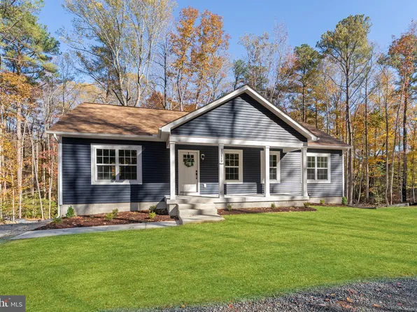 13119 Thunder Rd, King George, VA 22485