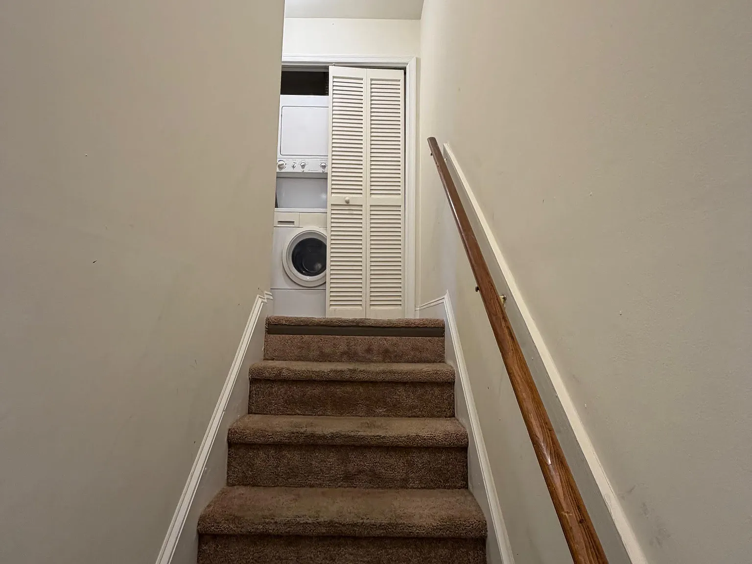 2 bed, 900 sqft, $1,400 — Photo 1