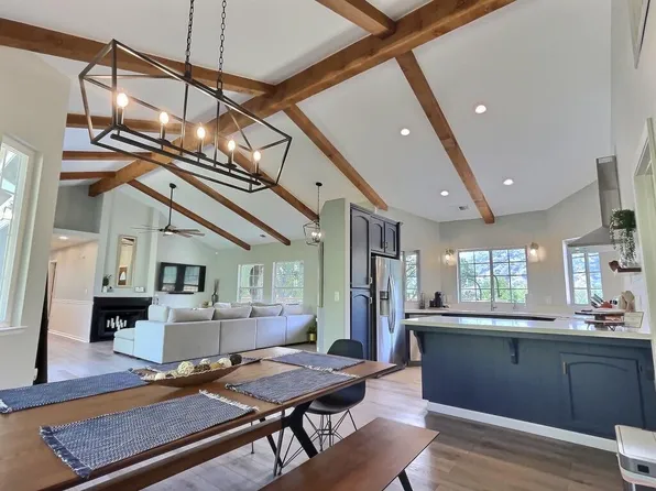 45233 Mineral King Road, Three Rivers, CA 93271