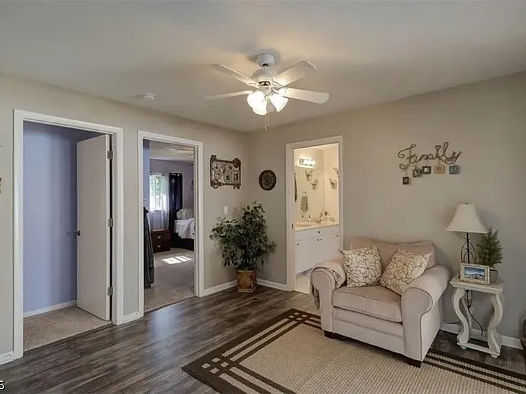 1320 SE 25th Ln — Photo 14