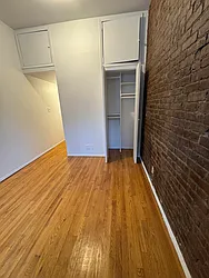 Rented by KNOCKKNOCK LLC