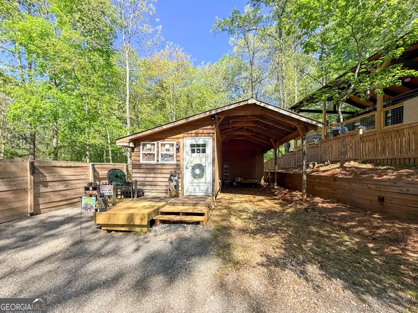 78 21st St, Ellijay, GA 30540
