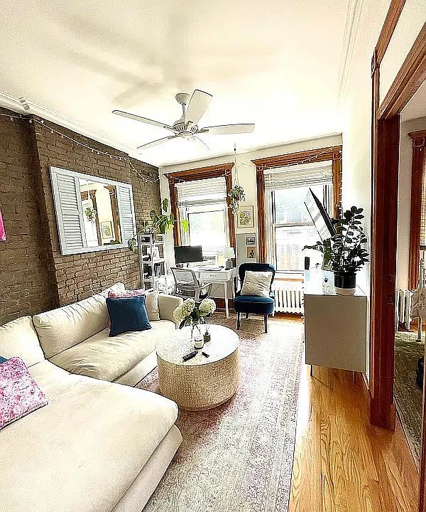 1st image of 10 Gay St APT 4A