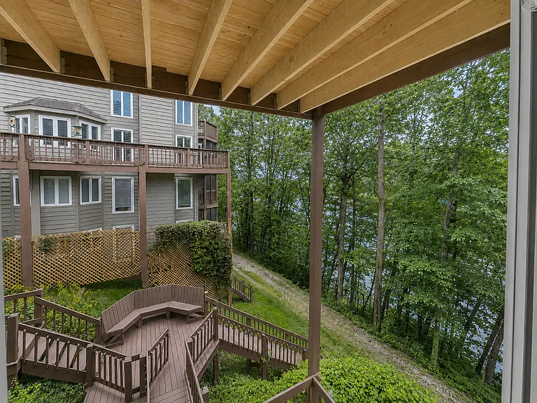 9766 S Harbour Pointe Dr #29 — Photo 18