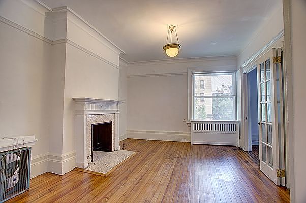 1st image of 661 W End Ave APT 4ES