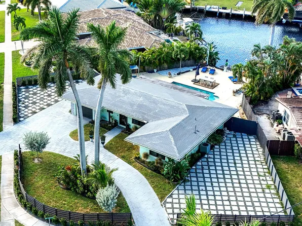 2771 NE 48th Court, Lighthouse Point, FL 33064