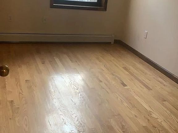 4th image of 217 E Broadway #3F