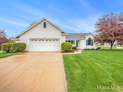 893 Camellia Ln, Wayland, MI, 49348