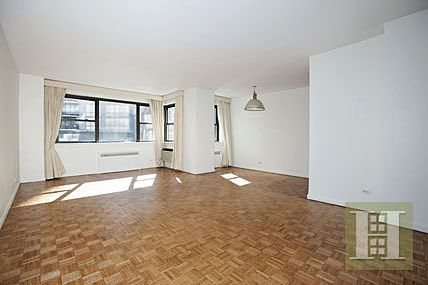 3rd image of 351 E 57th St #3D
