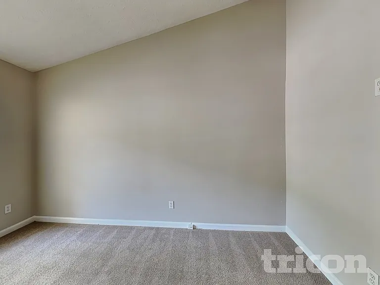 3886 Ligney Creek Ct — Photo 5