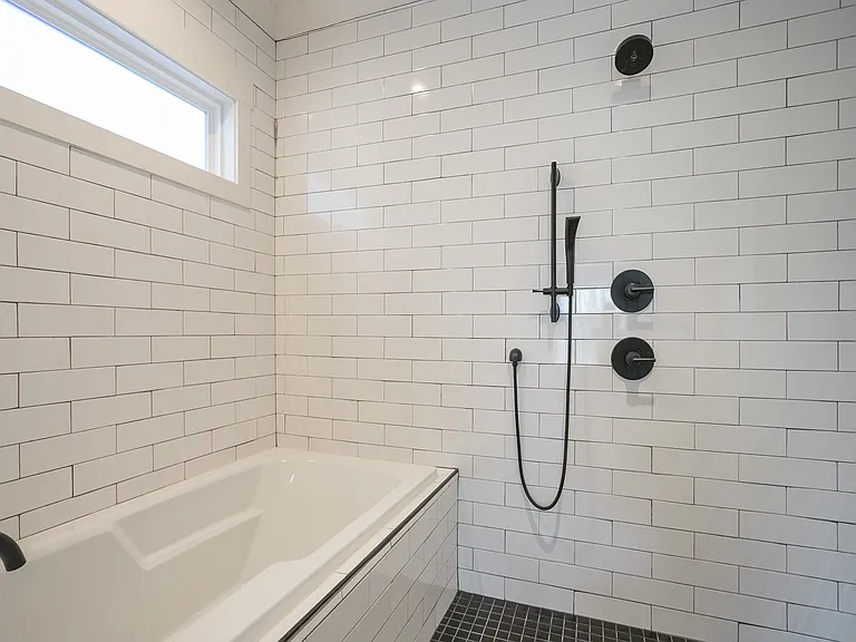 1510B Dugger Dr — Photo 25