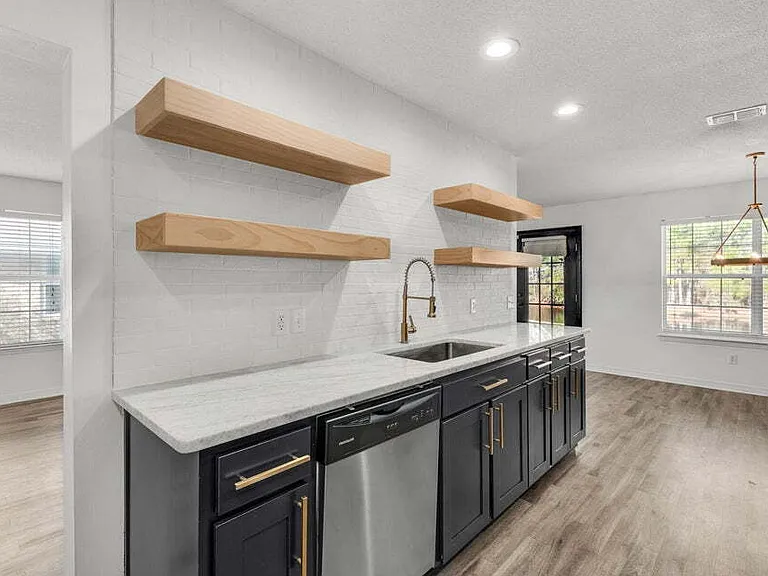 9756 Seafarers Way — Photo 11