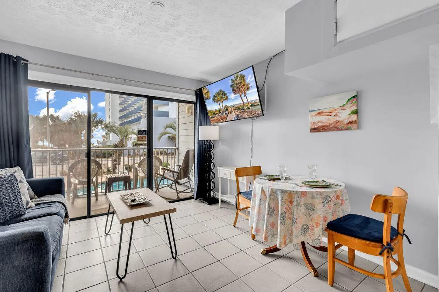1 bed, 1.0 bath, 473 sqft, $2,806 — Photo 1
