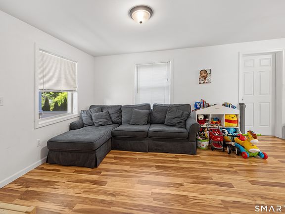 4th image of 31 Cole Street