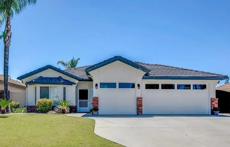 9815 Mona Lisa Ln — Photo 1