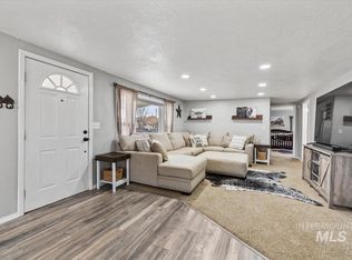 115 N Viking Ave, Middleton, ID 83644