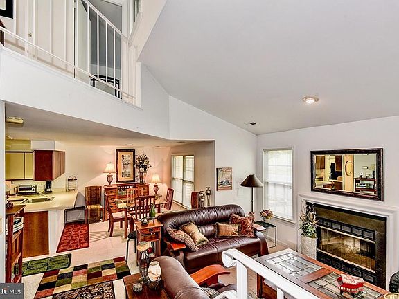 3rd image of 8714 Drexel Hill Pl
