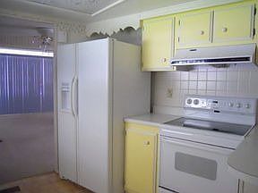 2nd image of 157 Kings Blvd