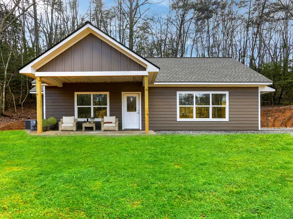 113 Avery Acres Loop, Hayesville, NC 28904