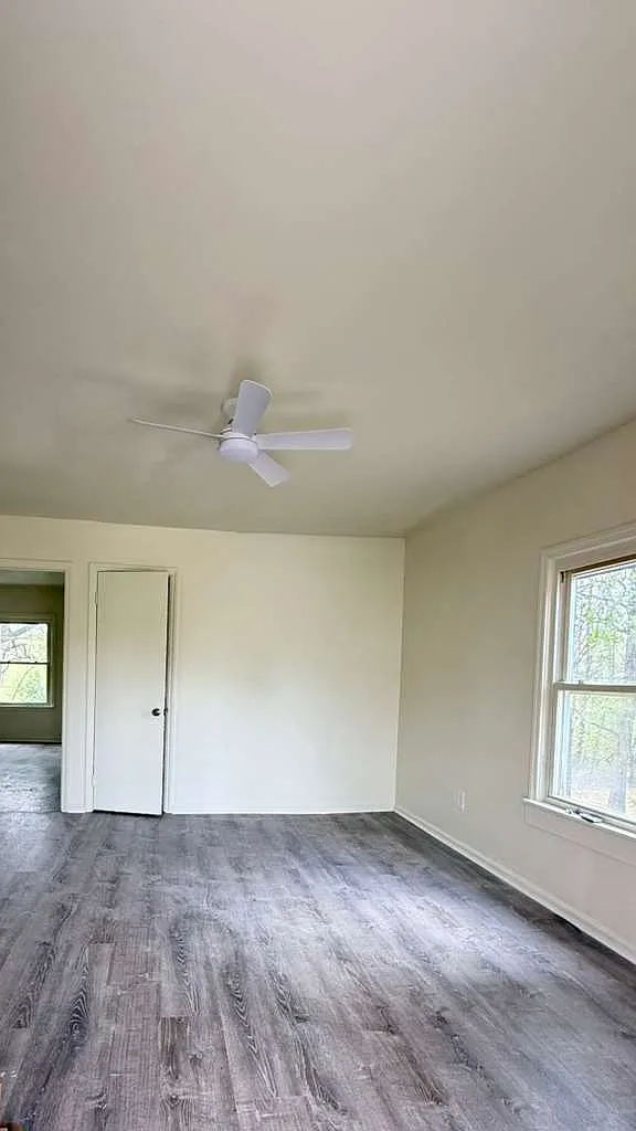 3 bed, 1140 sqft, $1,550 — Photo 4