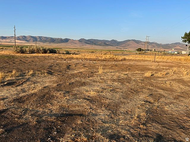 2nd image of 20729 S Highway 91