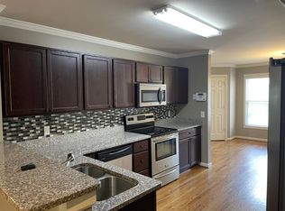 1136 E Lee Rd, Taylors, SC 29687